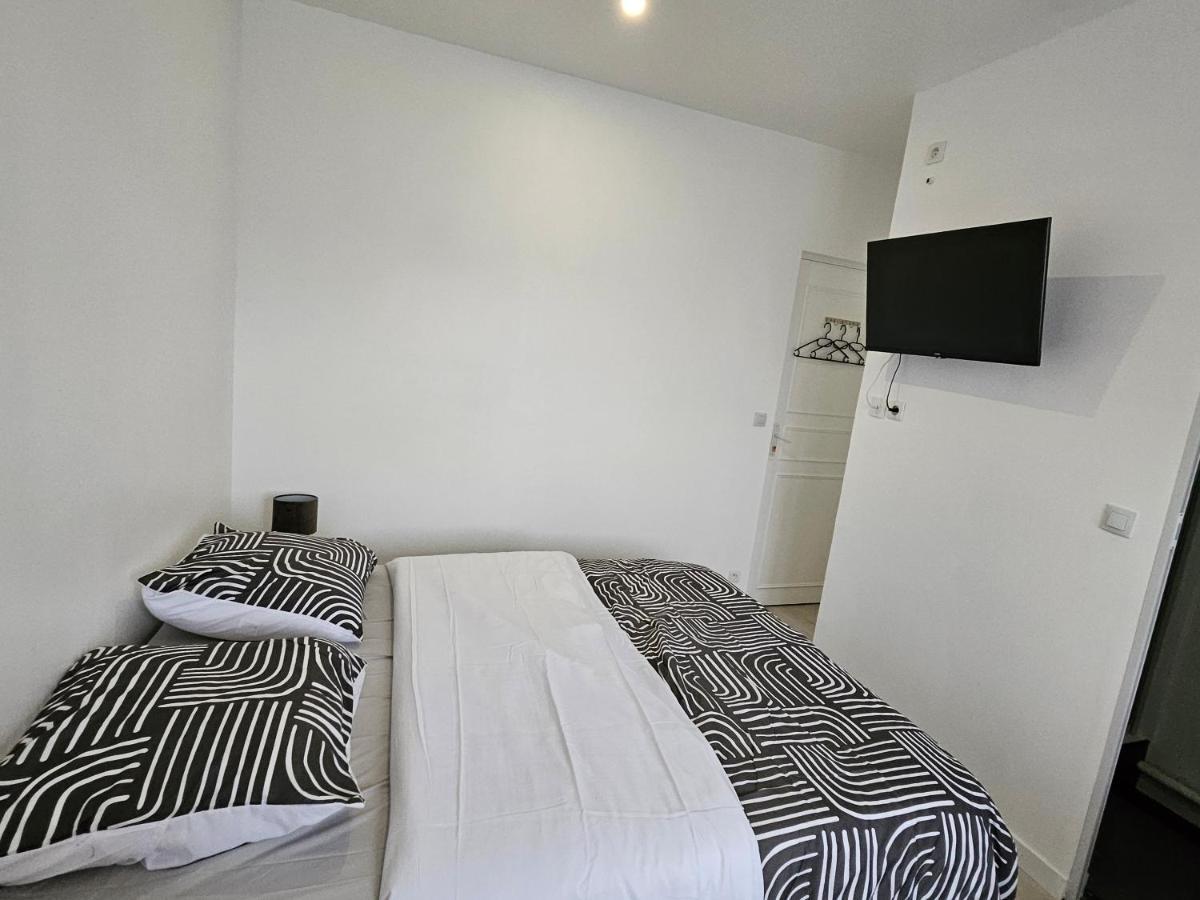 Equipe De 14m2 Apartment Neuilly-sur-Marne